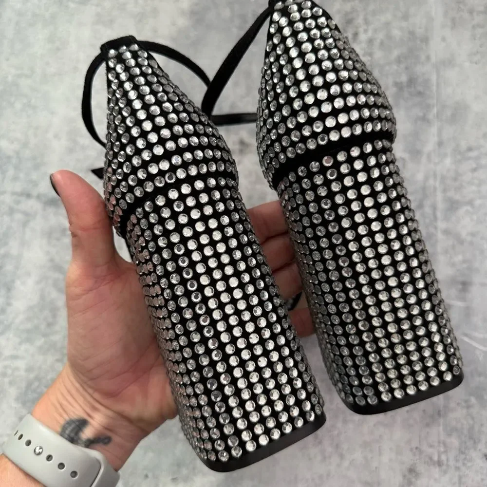 Unbranded larroude ari