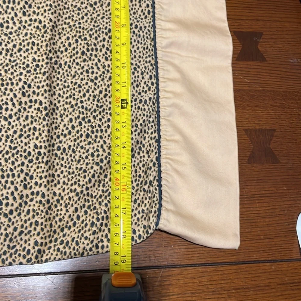 ROYAL SATEEN 2 king Pillow Cases. 100% Egyptian Cotton. ISRAEL. Animal print