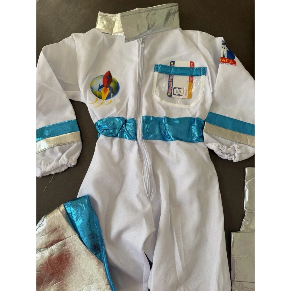Astronaut Costume jumpsuit Gloves  Helmet NASA NWOT Halloween costume kids small