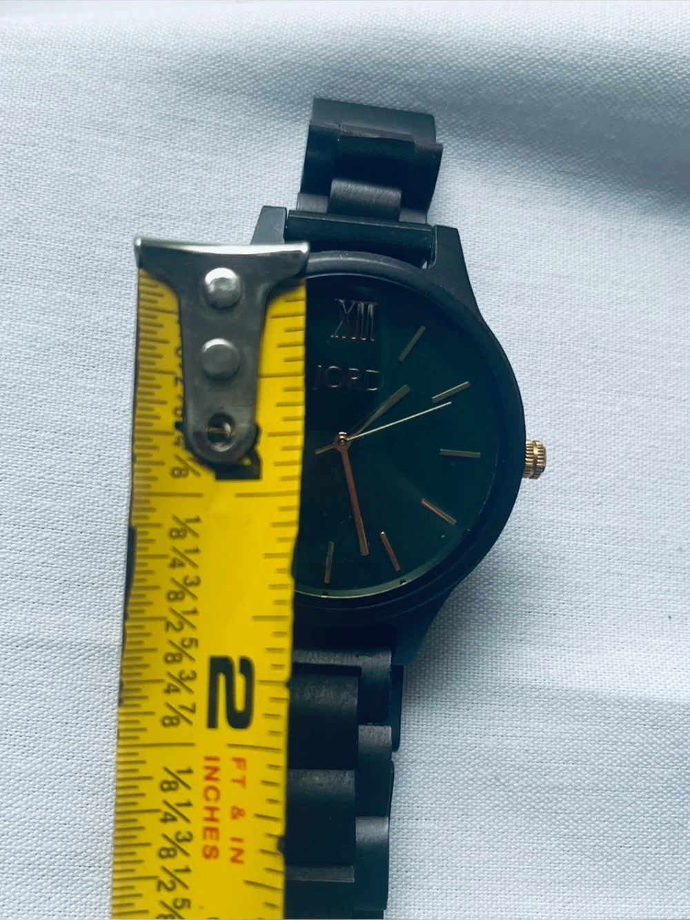 Jord wood watches needs battery