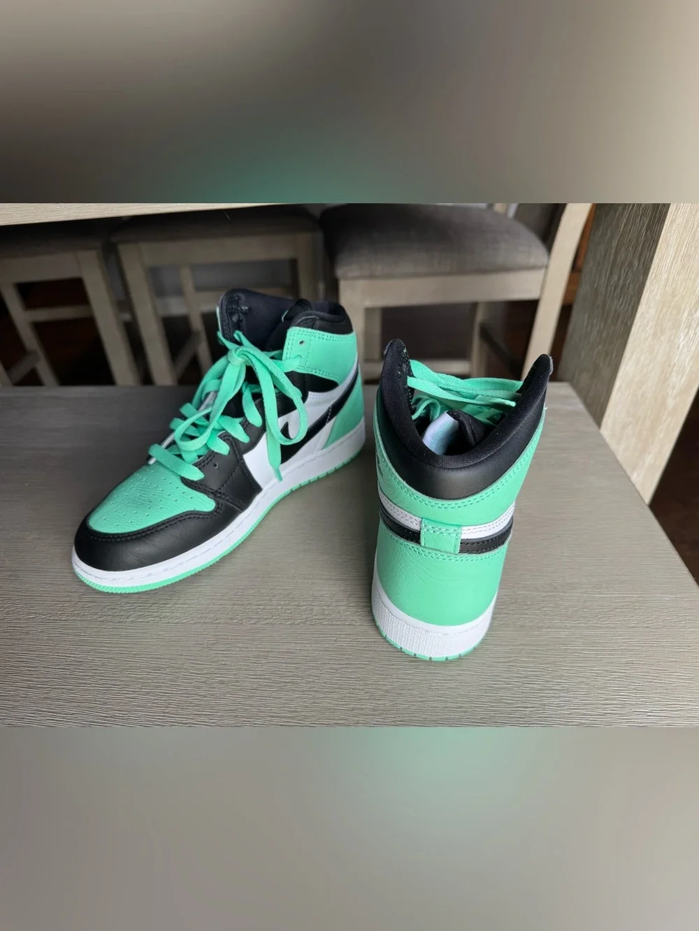 Nike Air Jordans Mint, Black & White Size 6Y - Amazing Condition!