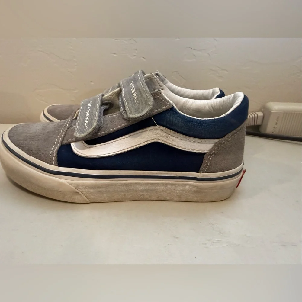 Vans straps shoes