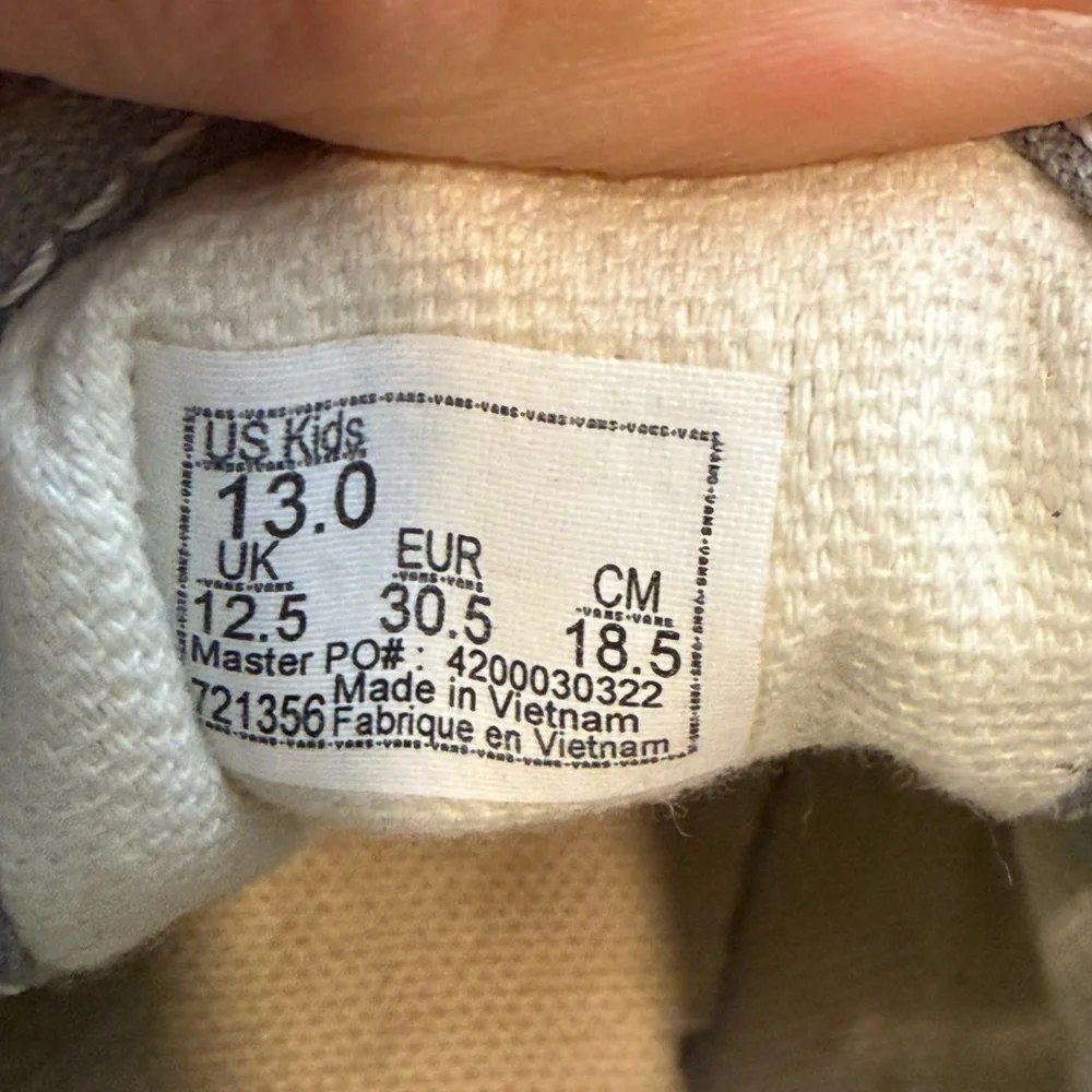 Vans fit secure