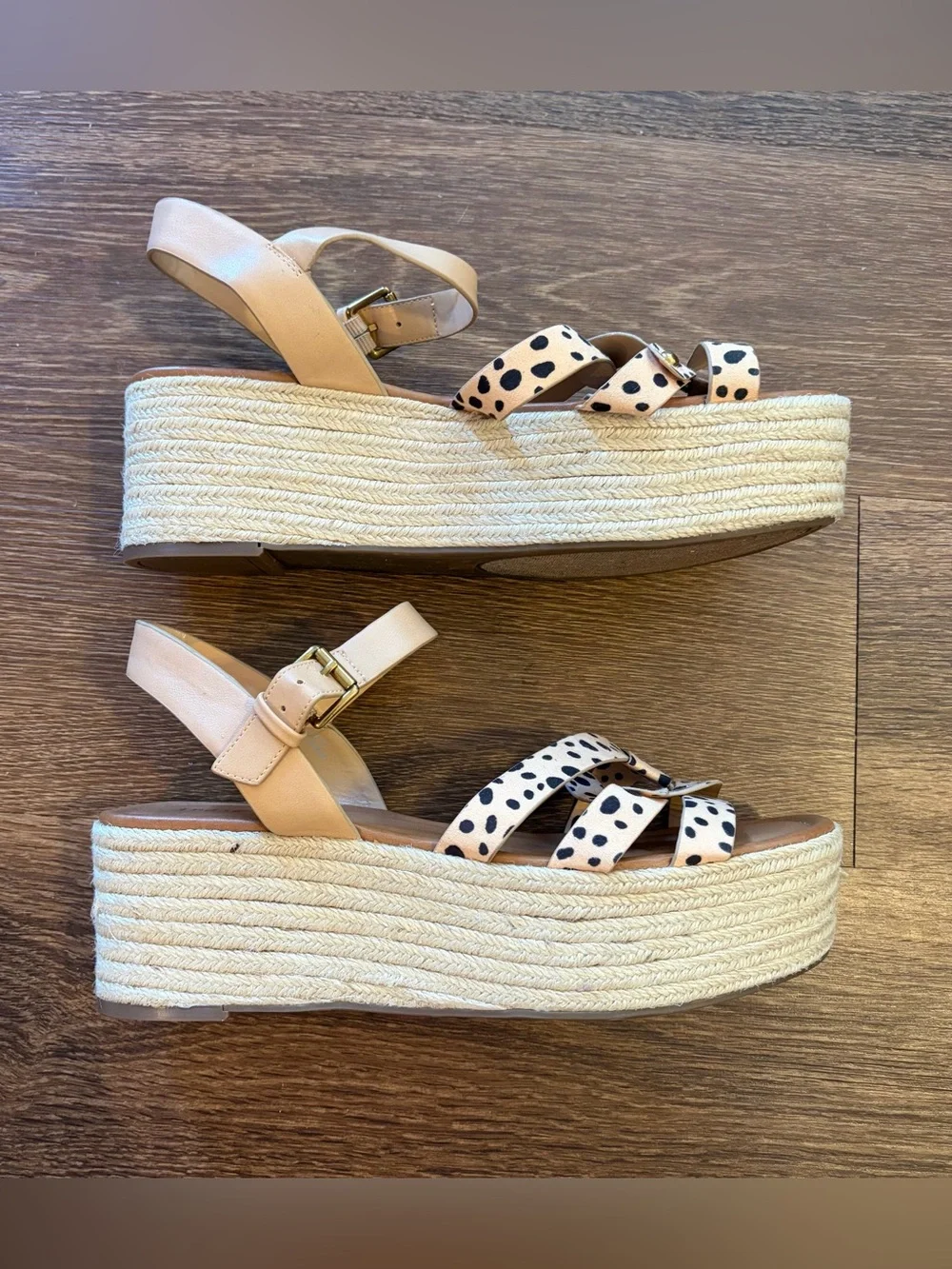 Indigo stylish tan