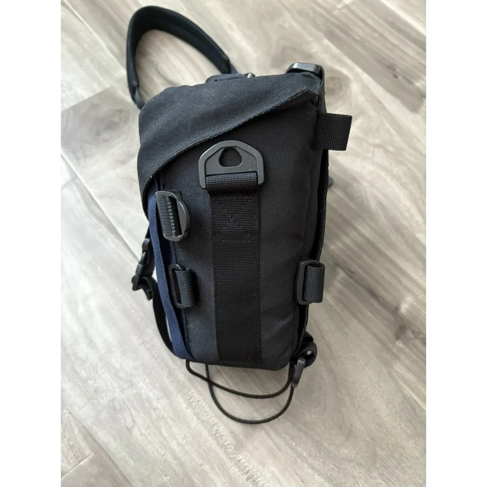 M -ROCK Padded Black Blue Holster Style Top Load Bag Case For Digital Camera