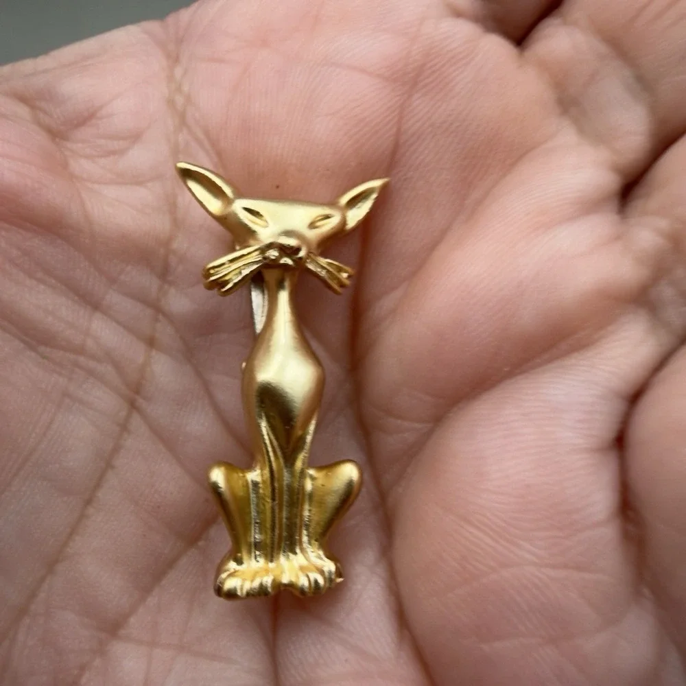 Estate vintage gold