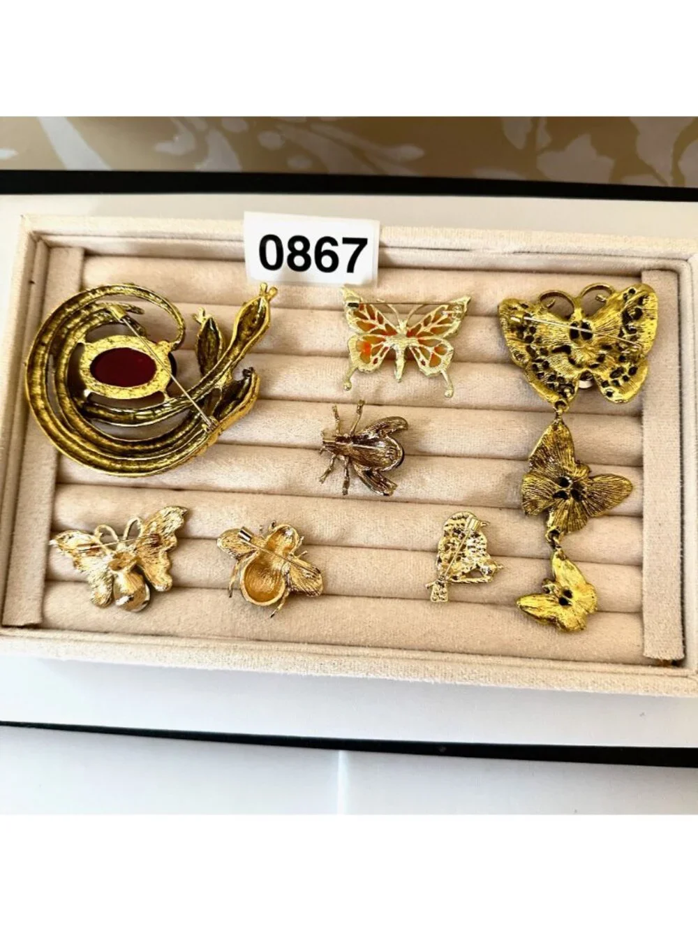 N/A stunning collection