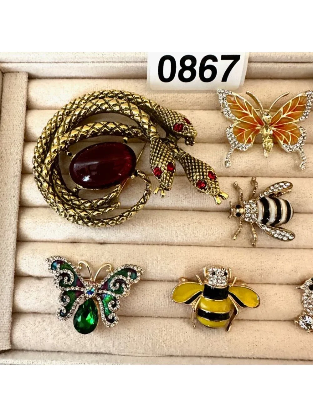 N/A stunning collection