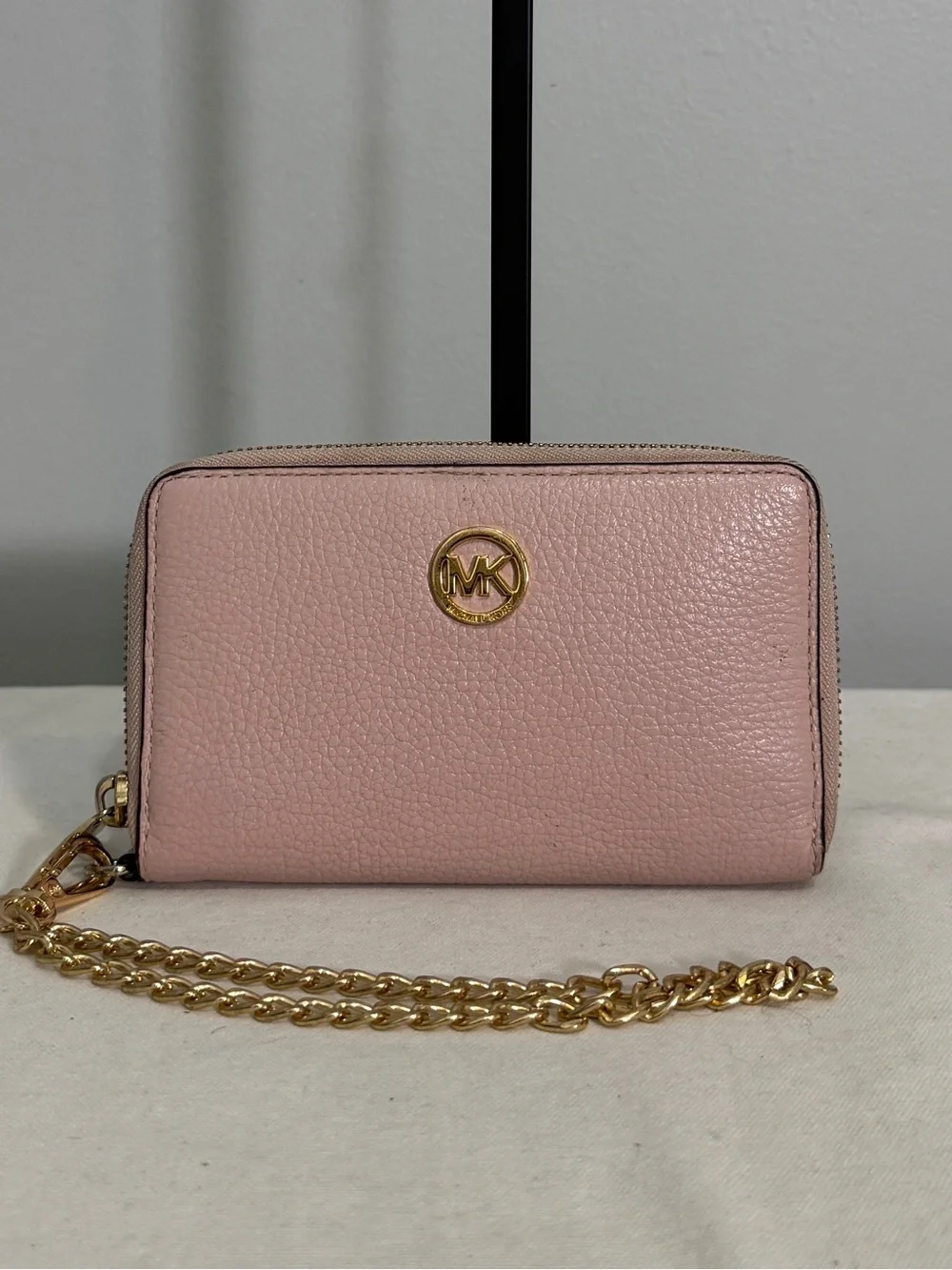 Michael Kors Blush Pink Pebbled Leather Wallet Wristlet with Replacement Strap