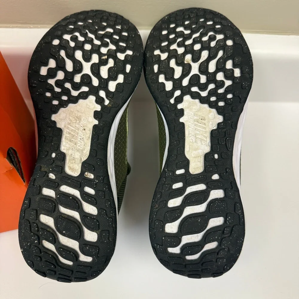 Nike can wear play
