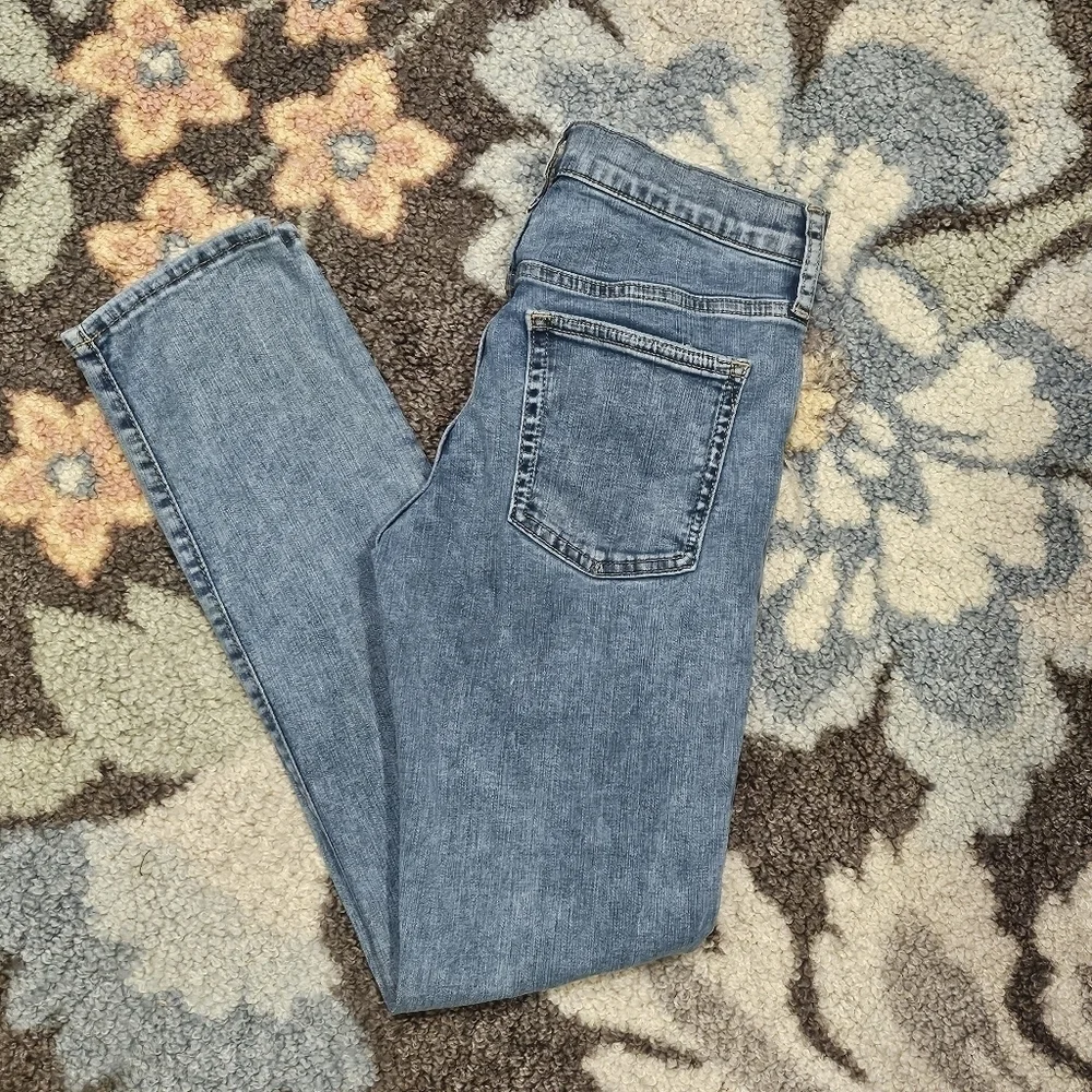 GAP girls distressed