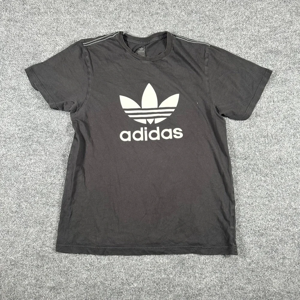 adidas trefoil graphic
