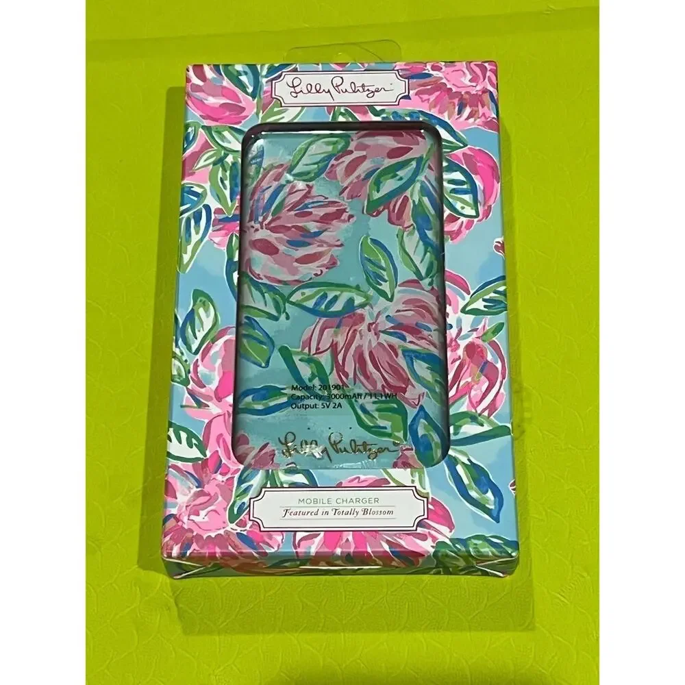 Lilly Pulitzer full portable now
