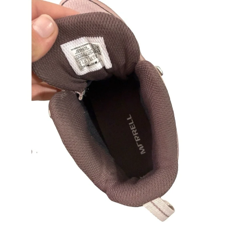 Merrell good preowned