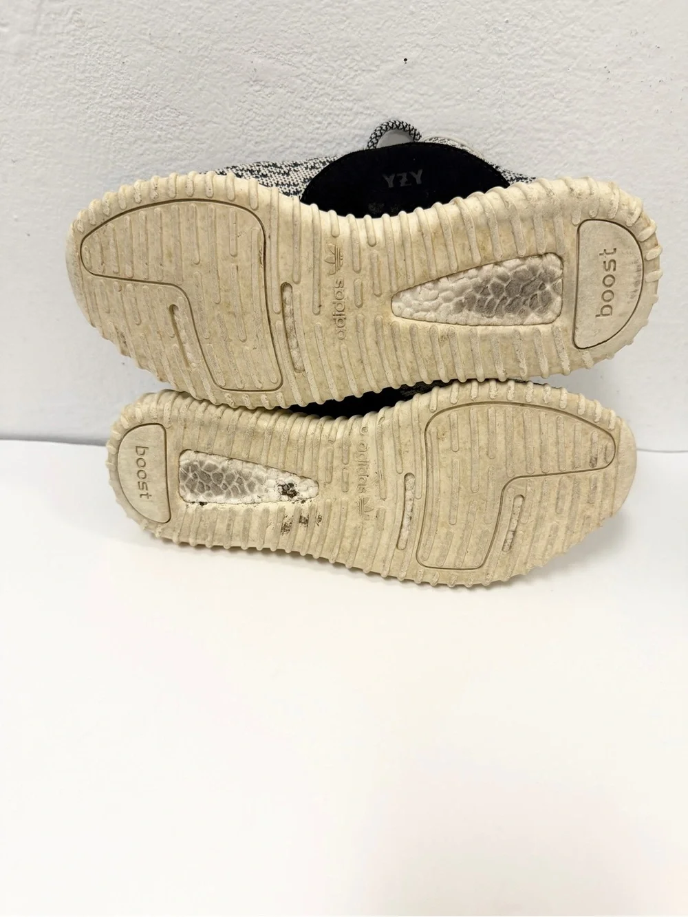 Yeezy textured knit