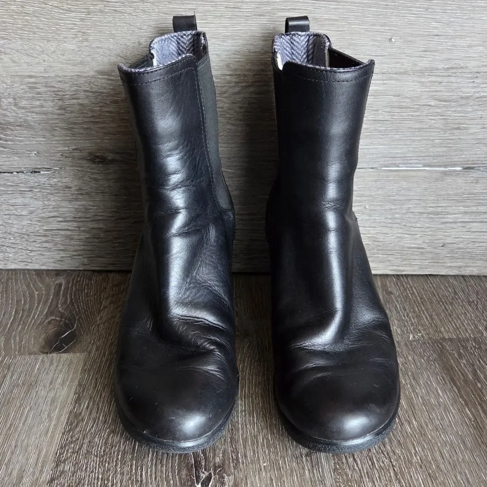 UGG dupre waterproof