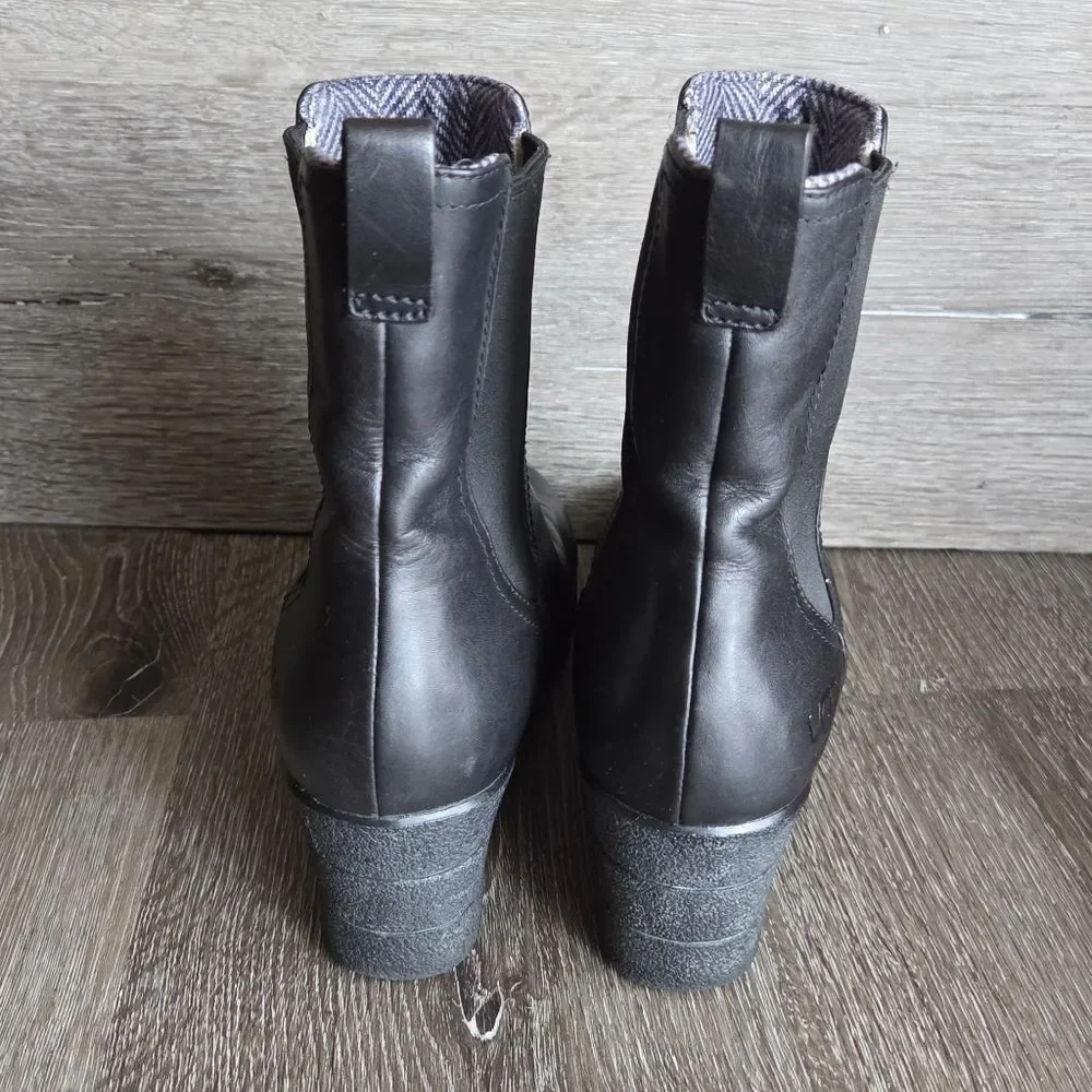 UGG dupre waterproof