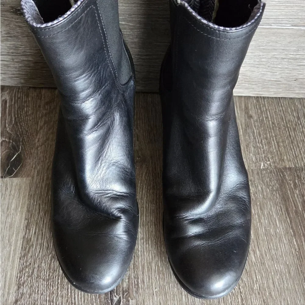 UGG dupre waterproof
