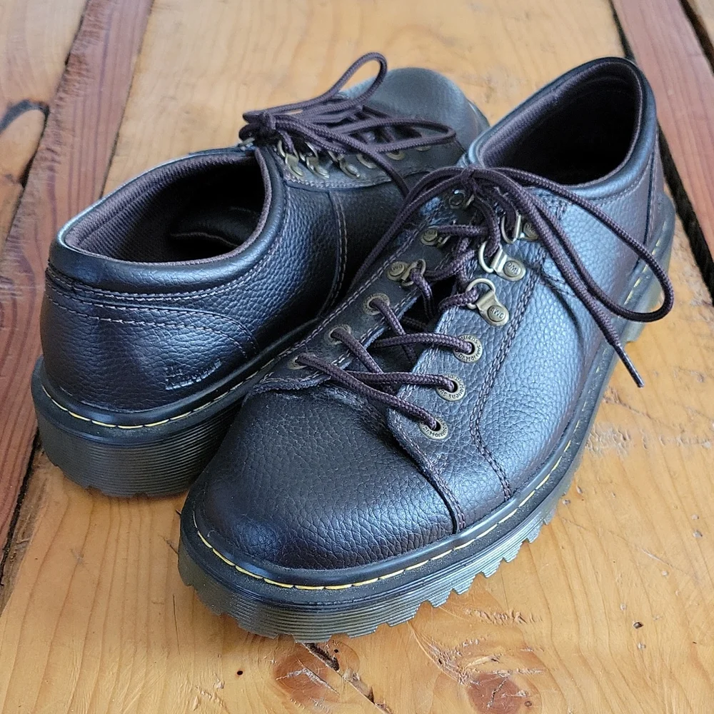 Dr. Martens brown pebbled
