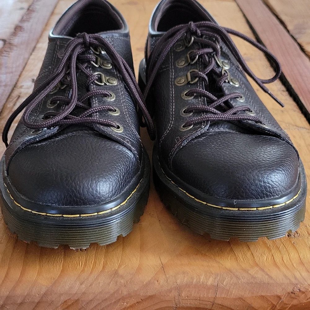 Dr. Martens brown pebbled