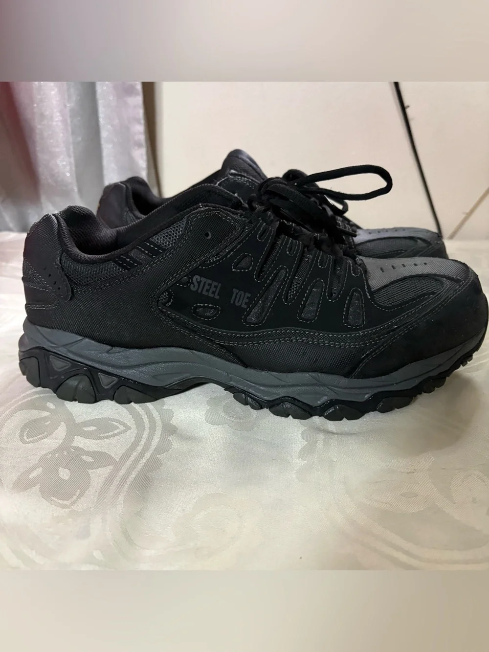 Skechers durable black