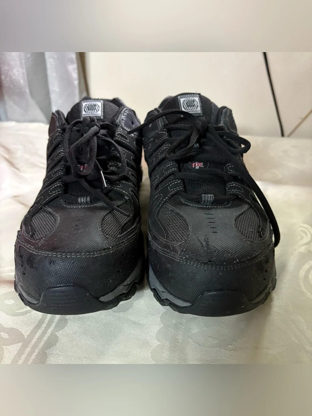 Skechers durable black