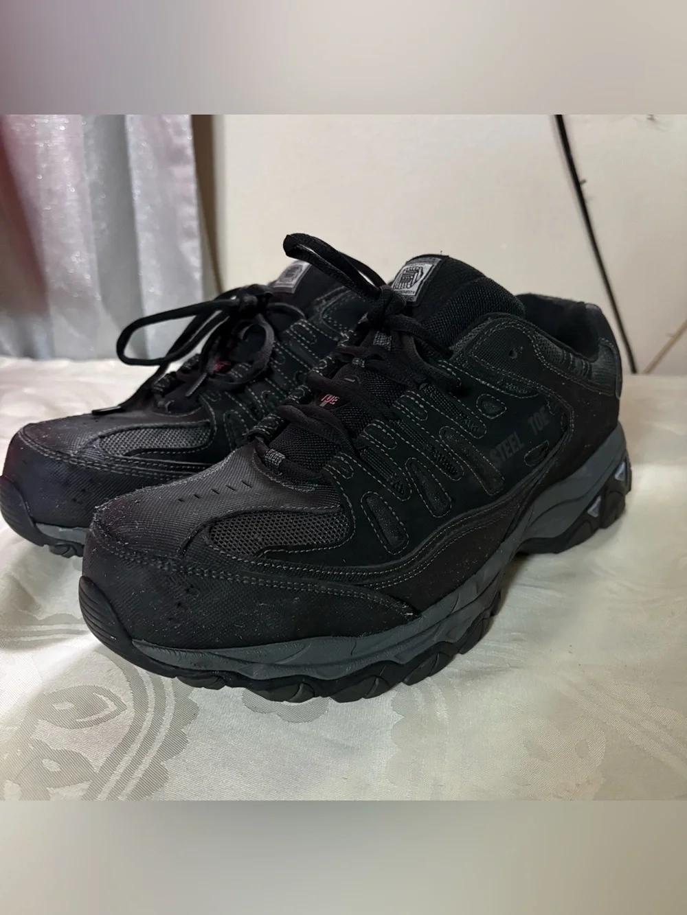 Skechers durable black
