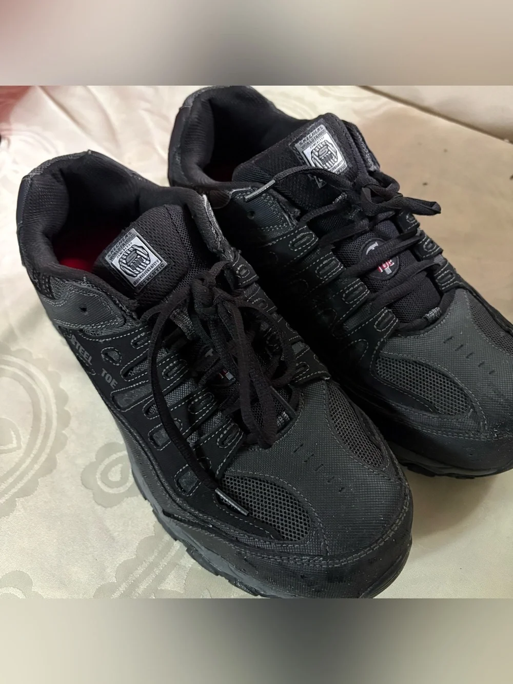 Skechers durable black