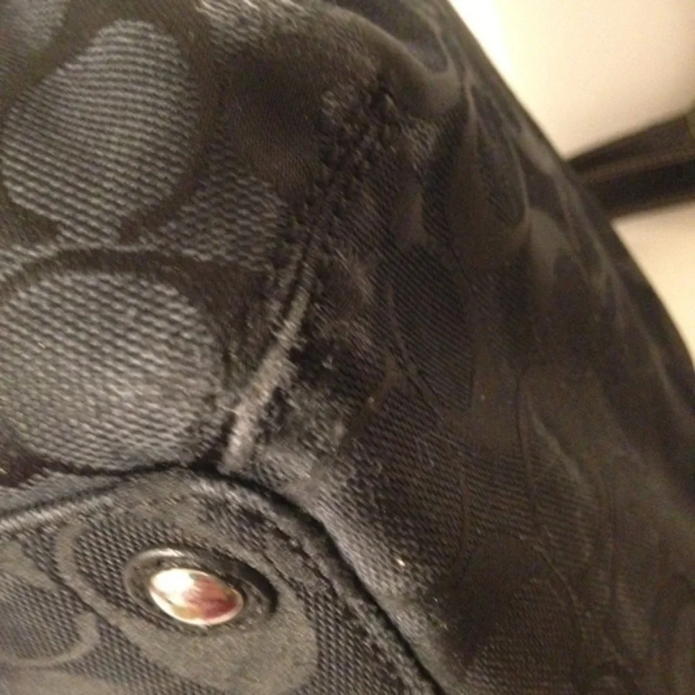 N/A tote tlc
