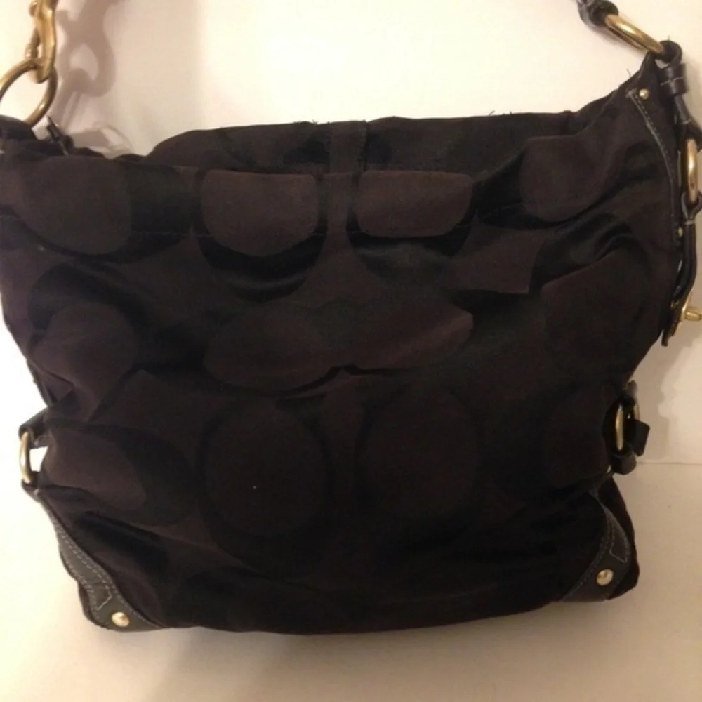 N/A tote tlc