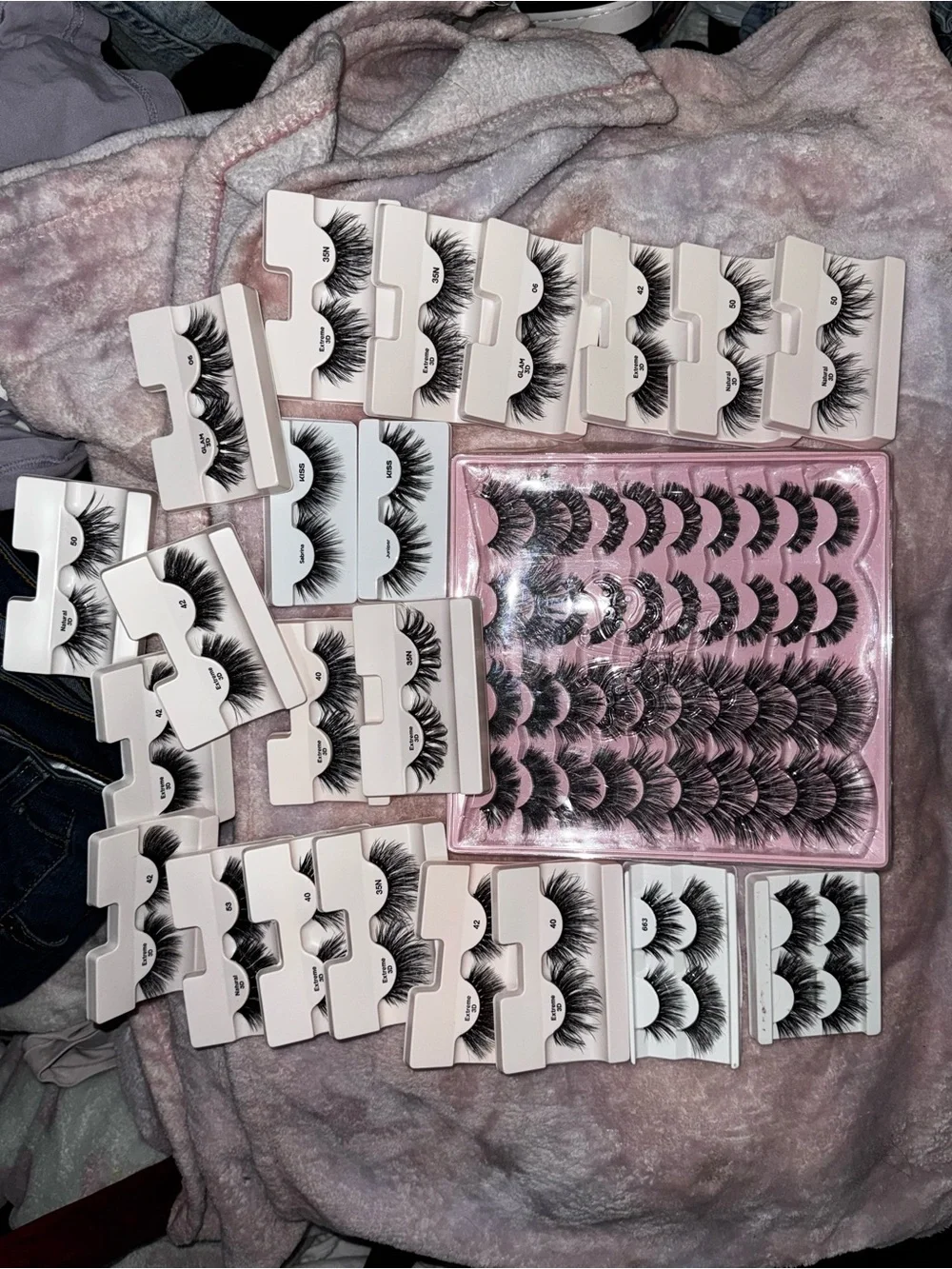 44 pairs Mixed False Eyelash Lot - Black Lashes