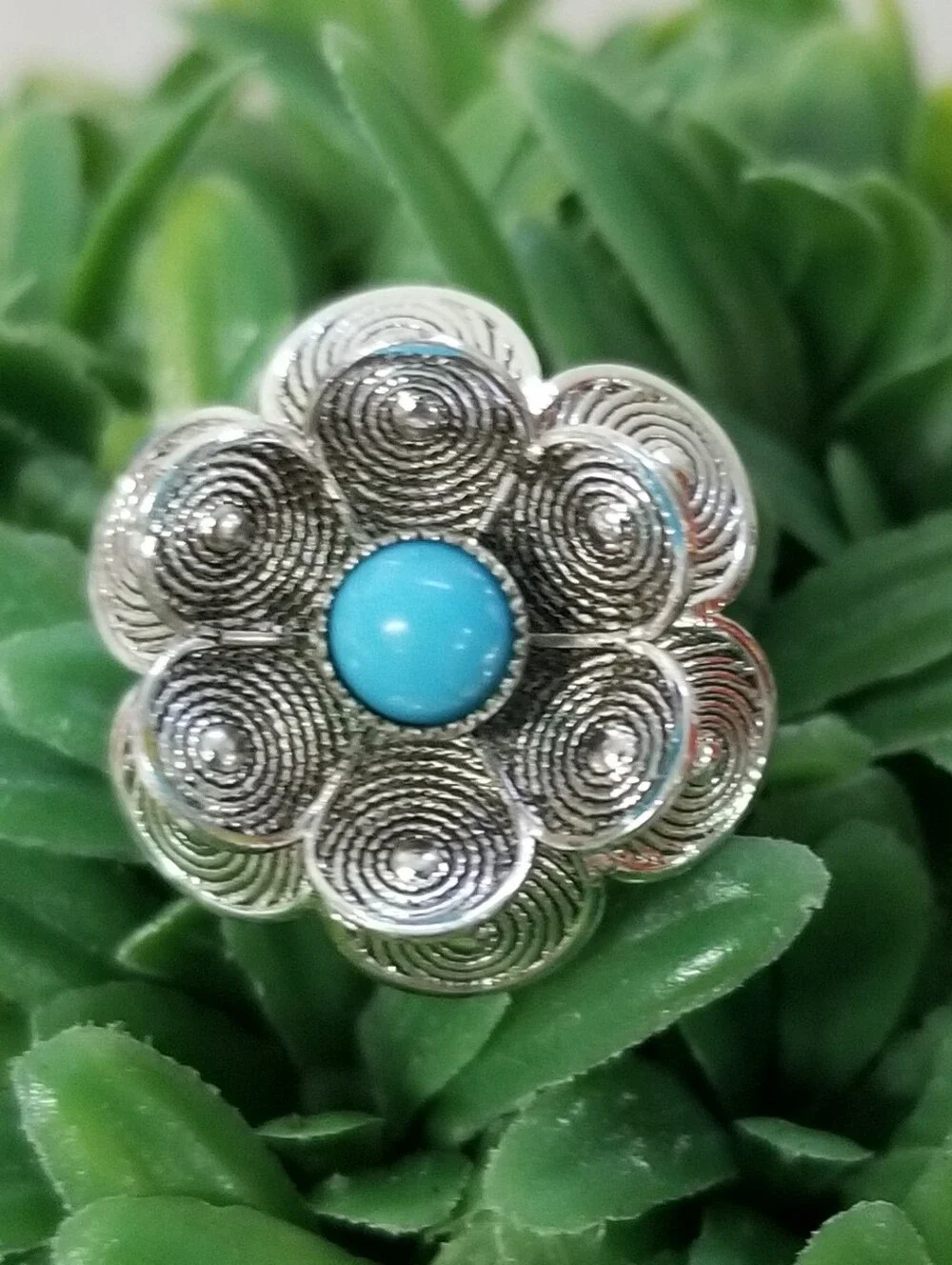 Vintage Sarah Coventry Silver Flower Ring