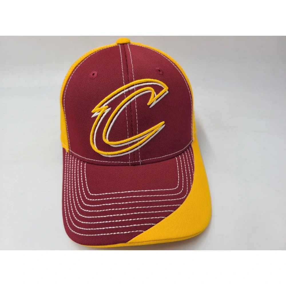 Cleveland‎ Cavaliers Hat Snapback Adidas Red Yellow NBA Men Nylon Blend Casual