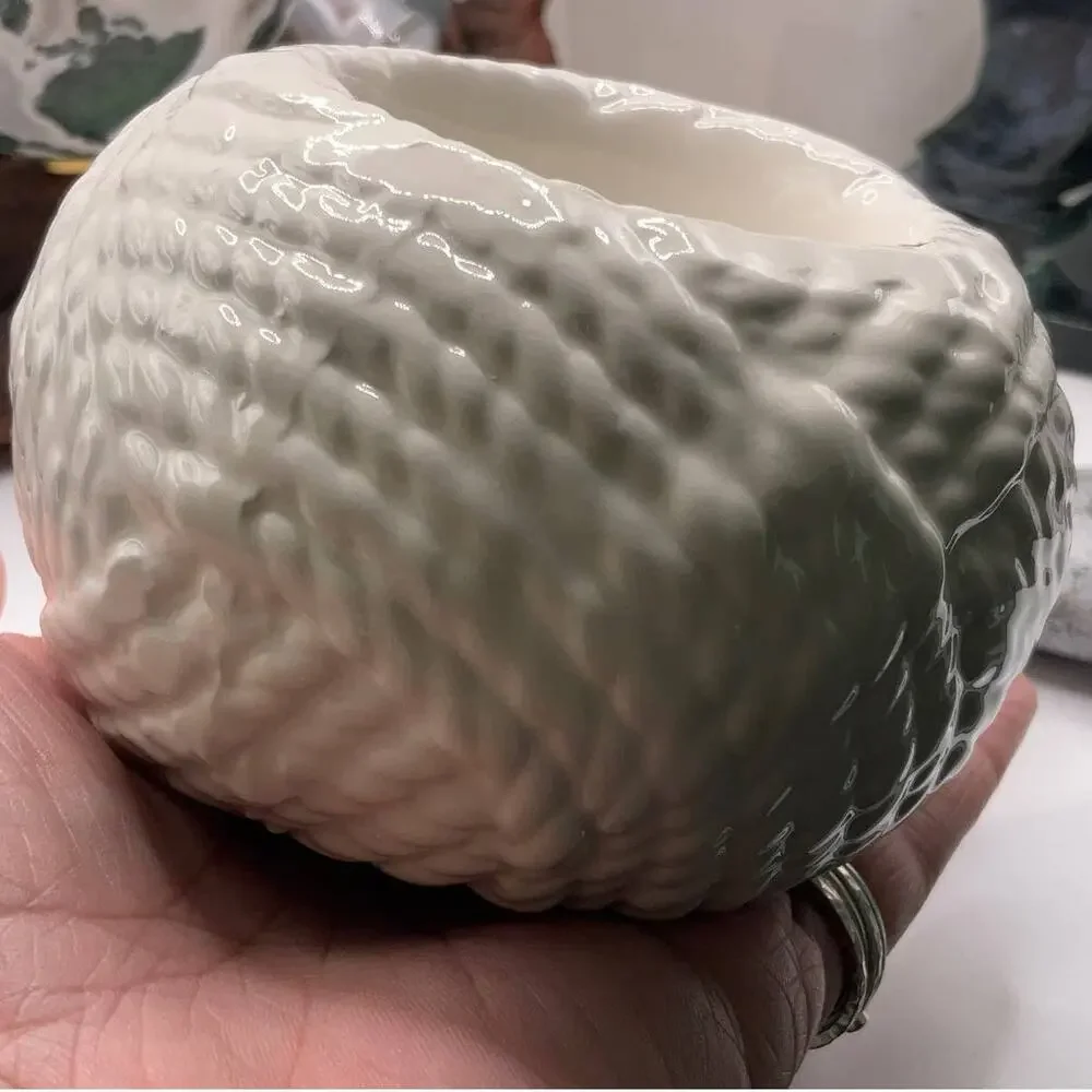 Crystal Rock creamy white