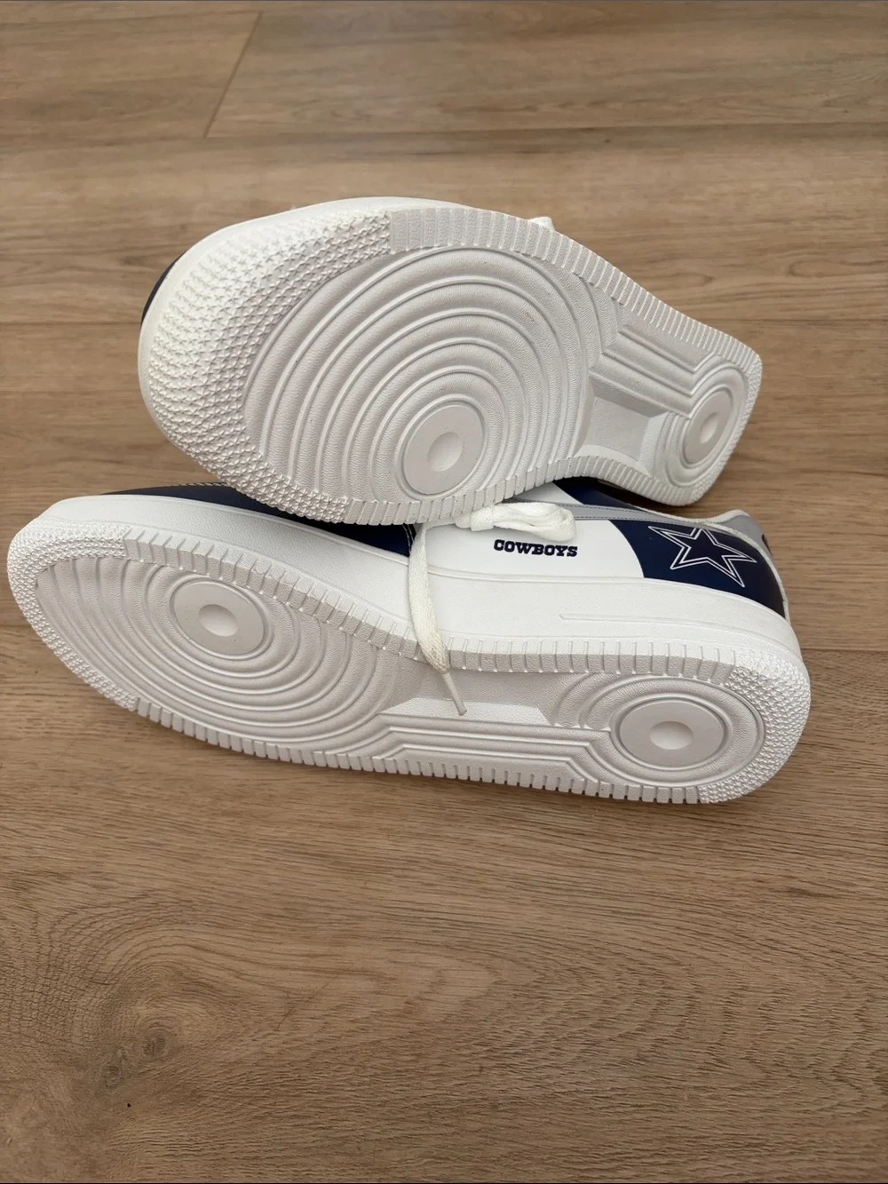 Men's White and Navy Low-Top Custom Cowboys Sneakers - Sports Style