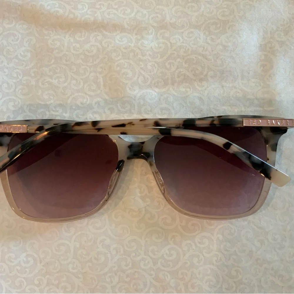 Ted Baker london ivo