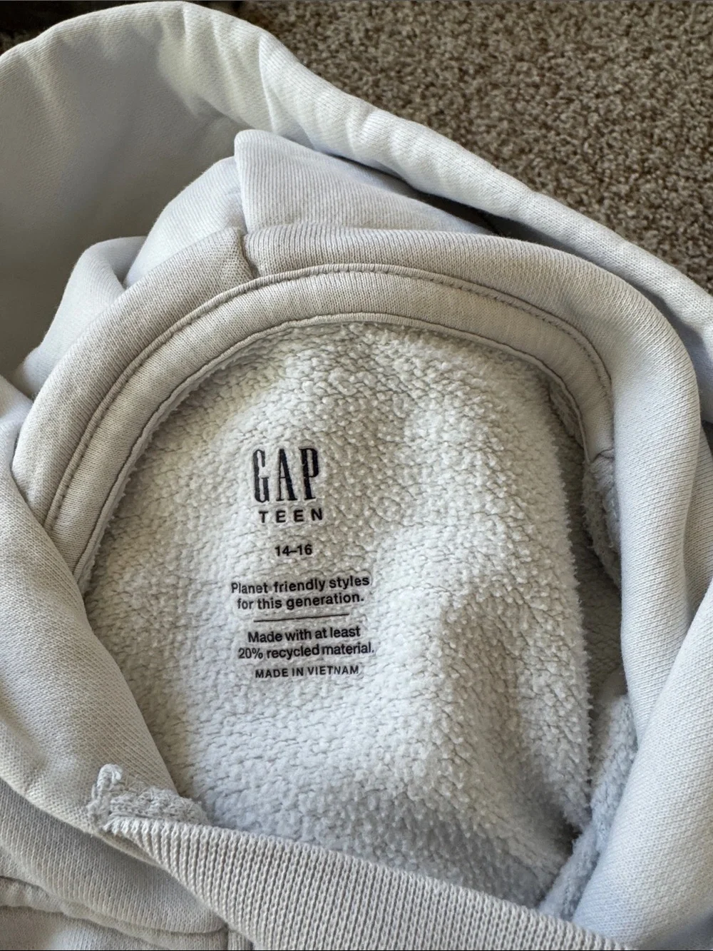 GAP men flaws fit
