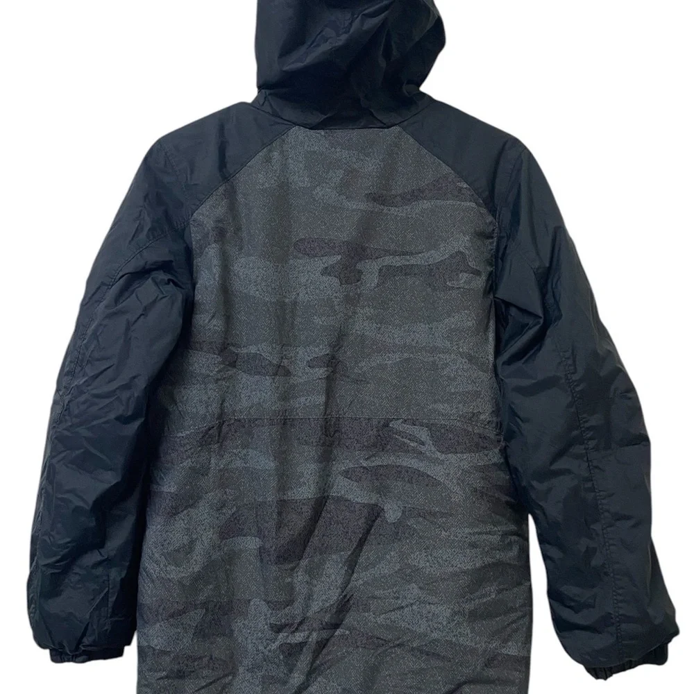 Columbia accents black sleek