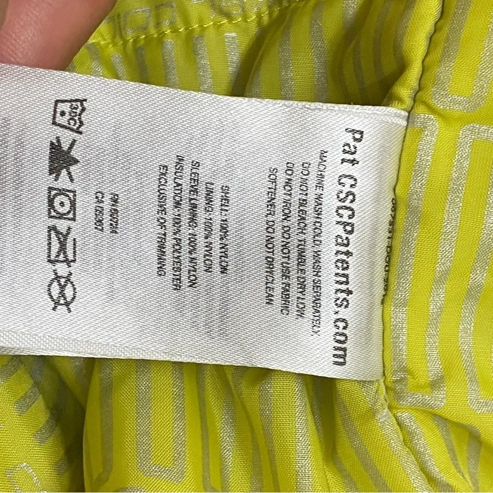 Columbia jacket this sleek