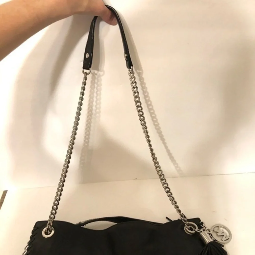 MICHAEL KORS CHELSEA Hangbag black leather chain
