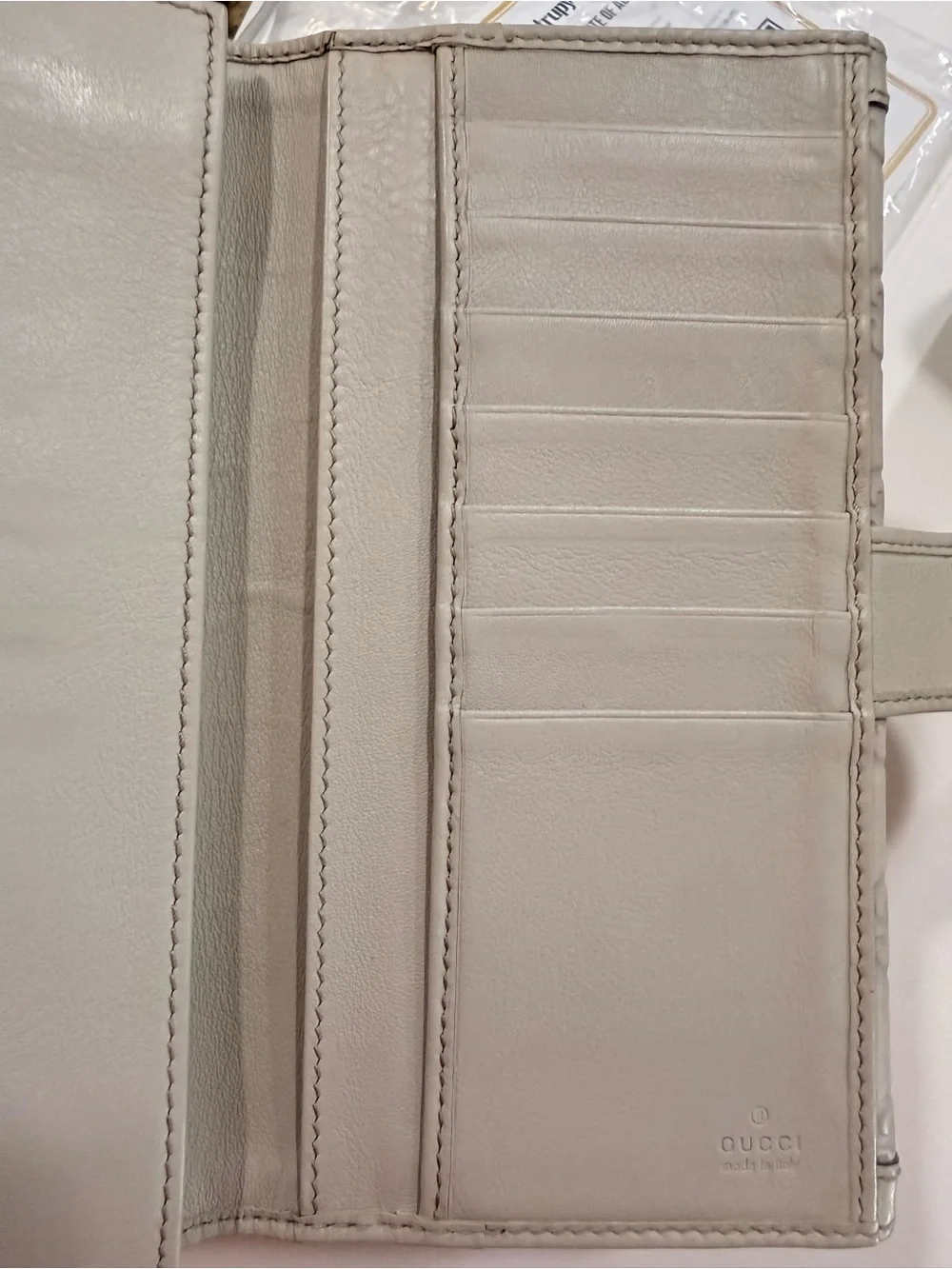 Gucci leather wallet