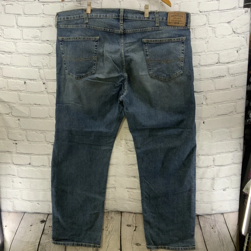 Levis good preowned