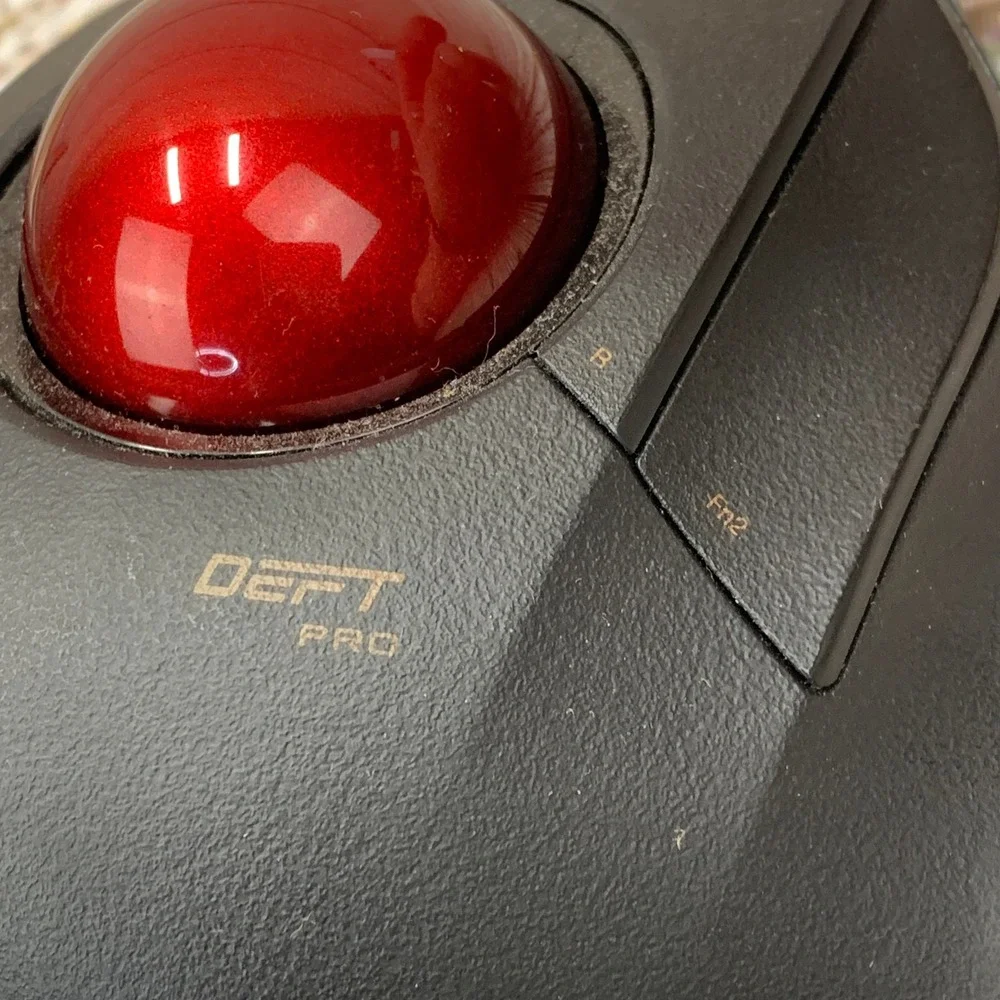 ELECOM ergonomic trackball