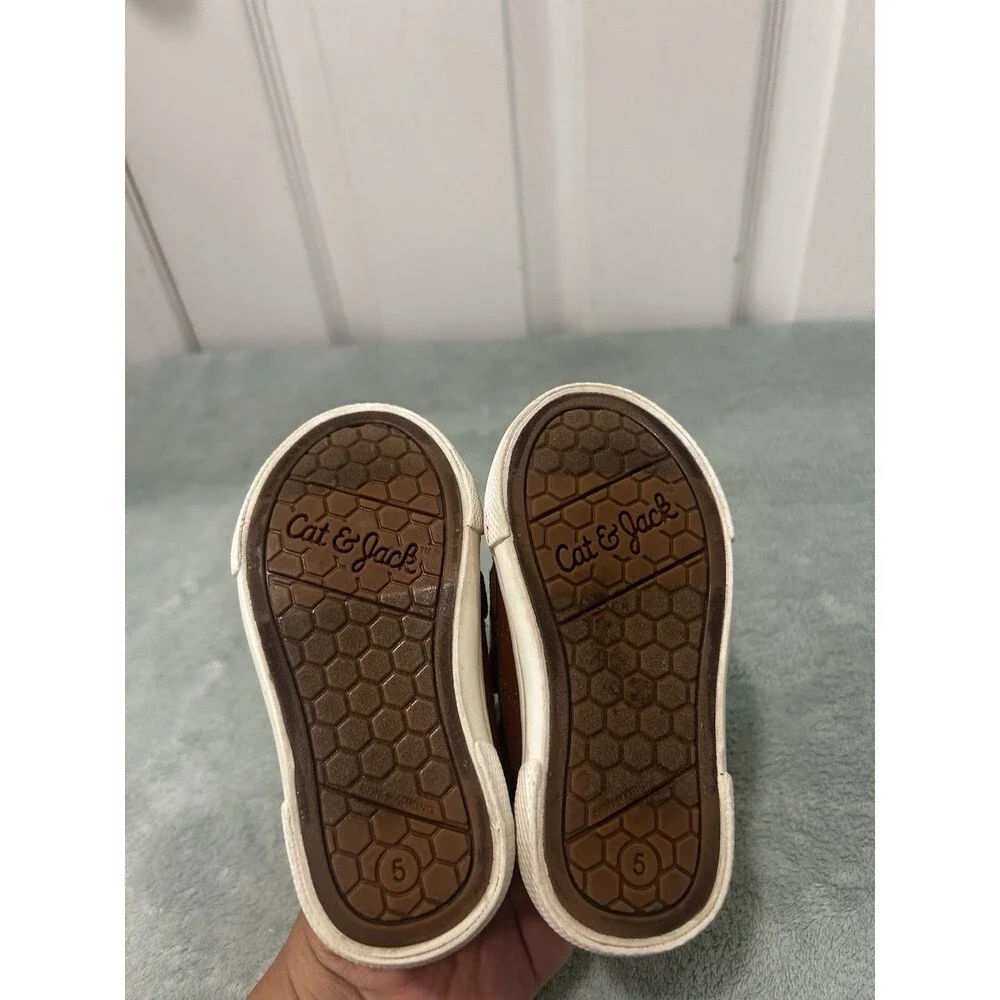Cat & Jack pre owned
