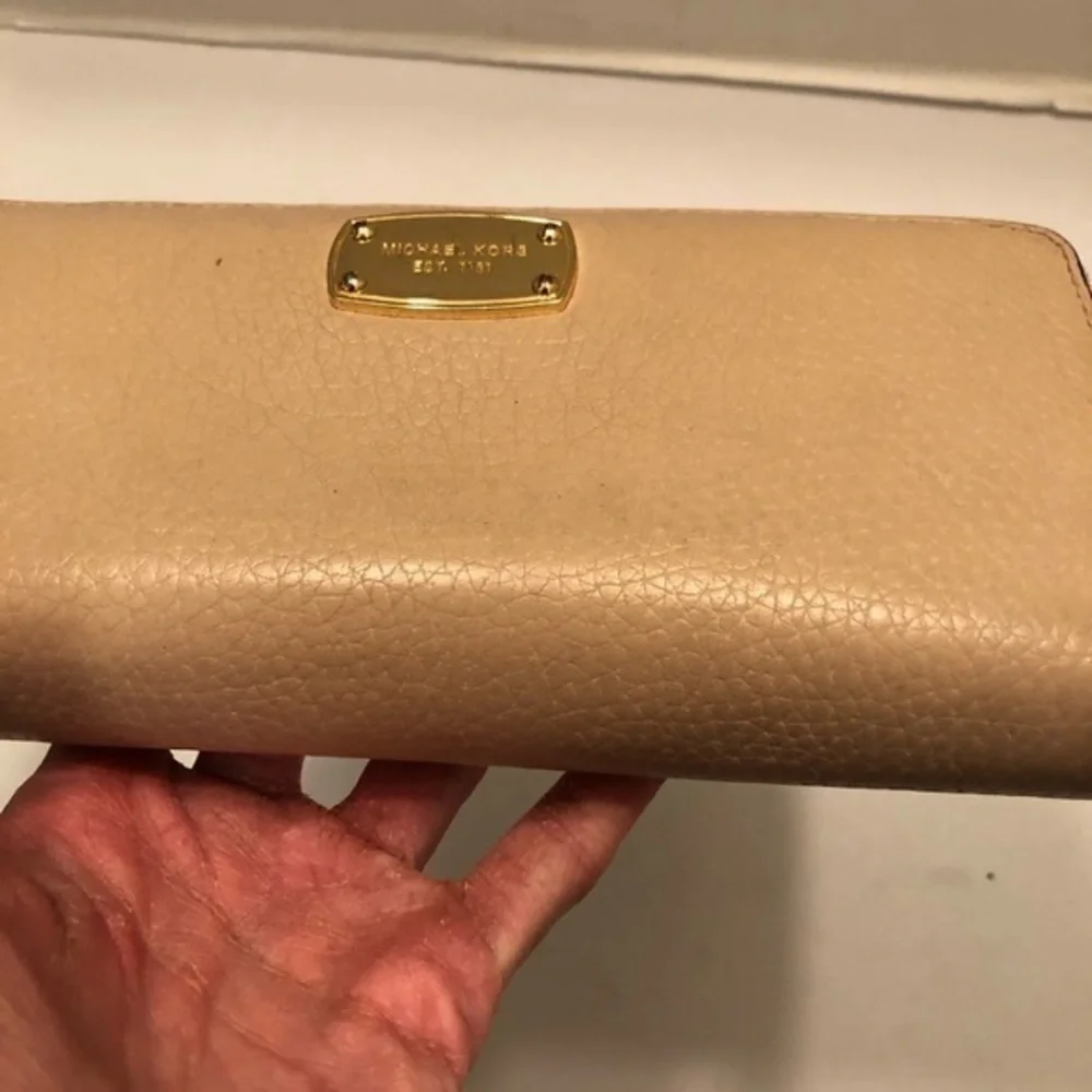 Michael Kors light brownish