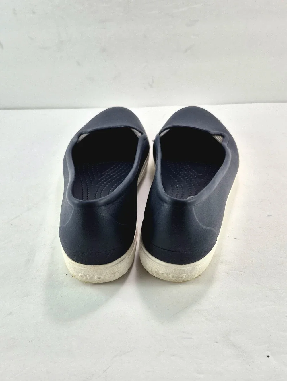 CROCS step into