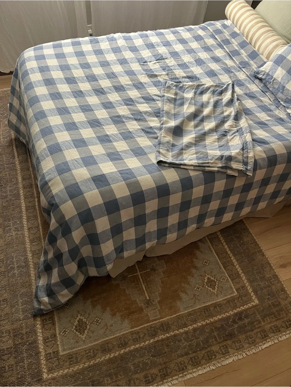 Piglet in Bed Blueberry Plaid Emsworth Full/Queen Duvet and Pillowcase Set