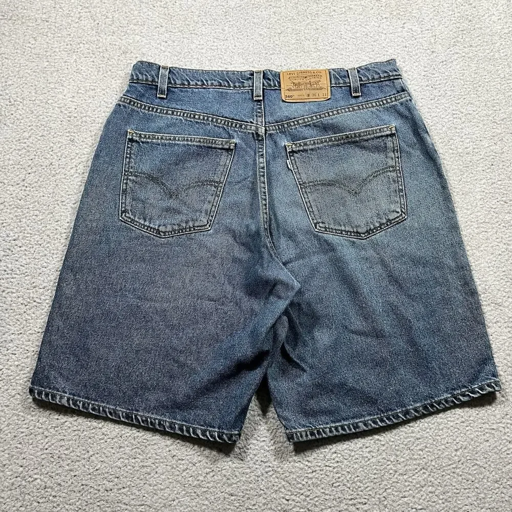 Levis good see