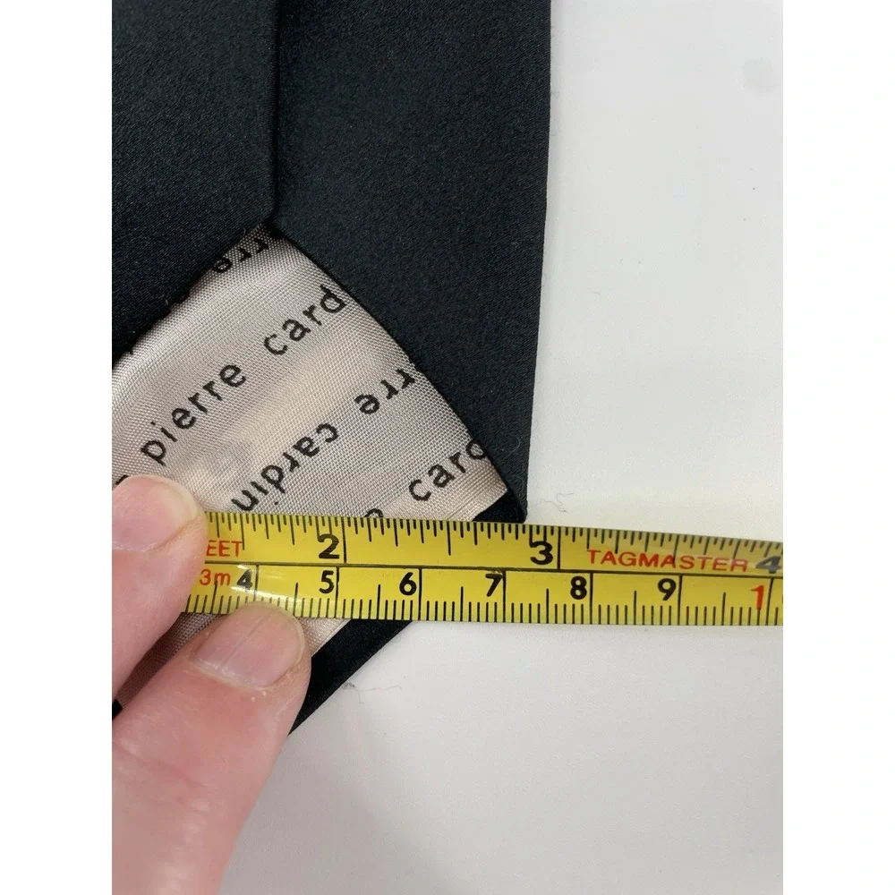 VTG Pierre Cardin Tie Paris New York Pinstripe Italy Polyester 2.8