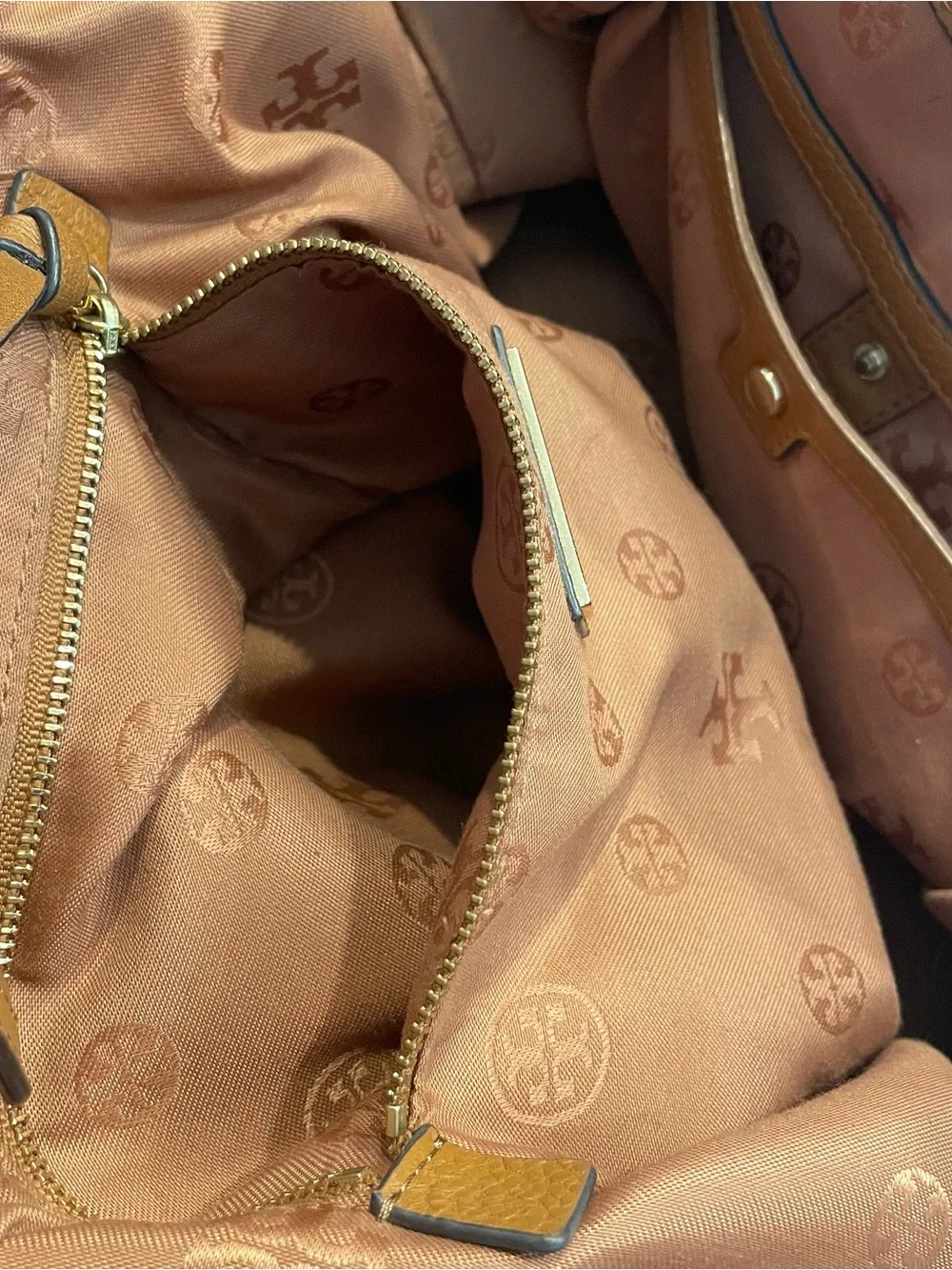 Tory Burch good some